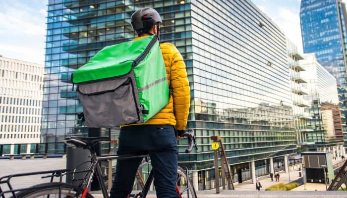 euromonitor food delivery article 2025
