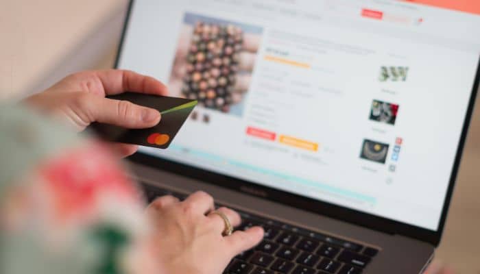 Malaysia postpones Bahasa Malaysia listing rule for e‑commerce sellers