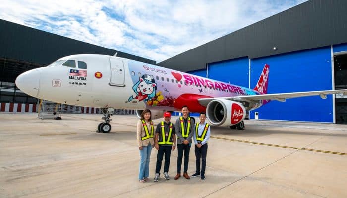 AirAsia teams up with STB, Gardens by the Bay, Mandai Wildlife Group for special ‘Love, Singapore’ livery