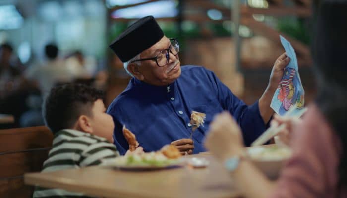 The Clan spotlights custom of strangers sharing tables for Ikano Centres’ National Day film