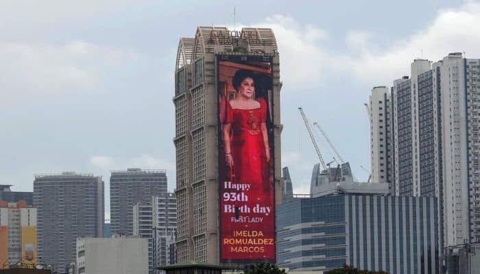 PH agency DOOH.PH apologises for digital billboard featuring copyrighted image from ‘Kingmaker’ filmmaker