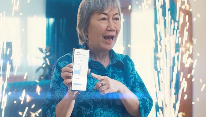 Samsung taps influencer’s grandmother in breezy campaign for air conditioner lineup via BBDO Bangkok