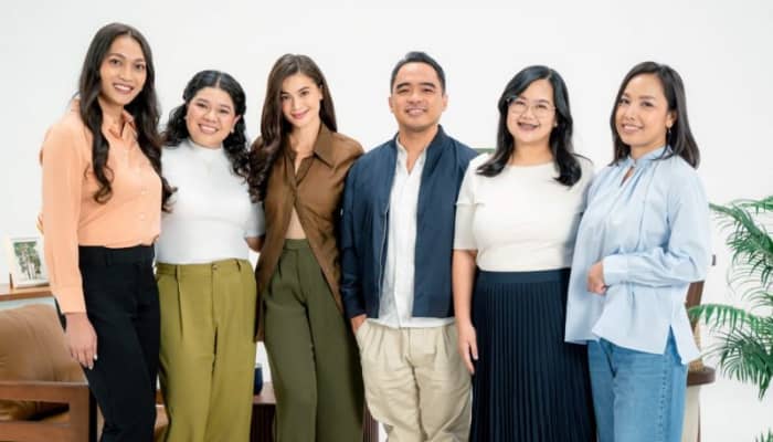 Manulife Philippines celebrates customers’ achievements with ‘Manulife Stories’ campaign launch