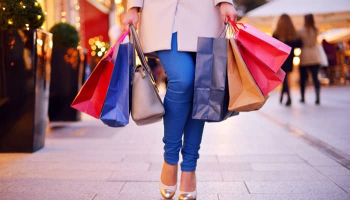 Majority of Singaporean consumers eye luxury shopping over holiday sales: report