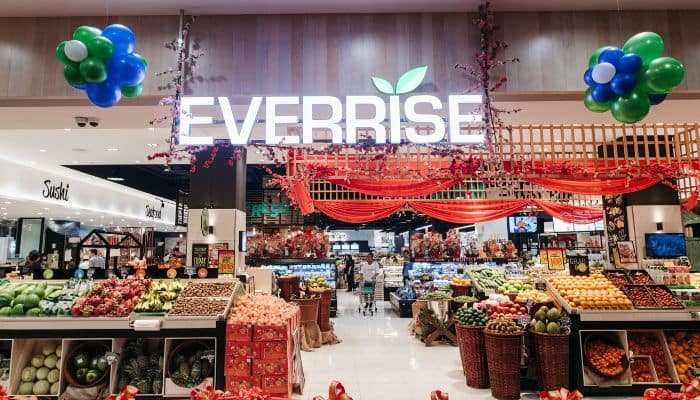 Grab acquires Malaysian supermarket chain Everrise