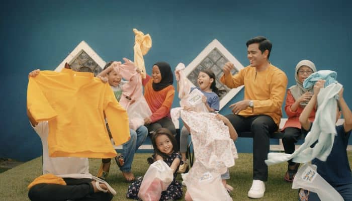 Sun Life MY repurposes pre-loved garments into personalised Raya attire in new initiative