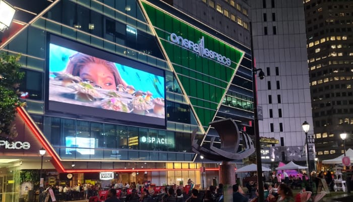 SPH Media unveils largest LED screen in Singapore’s CBD for OOH advertising
