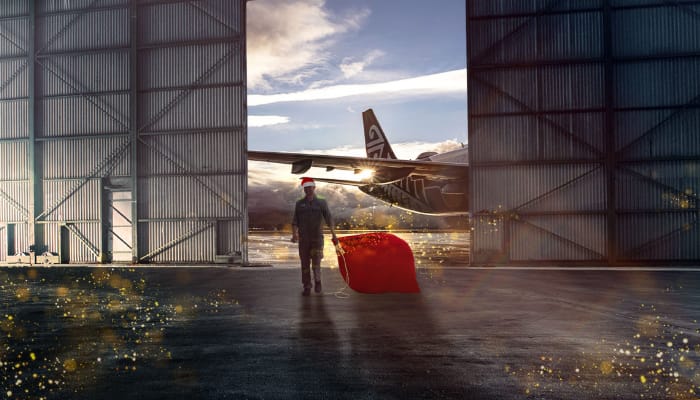 Air-New-Zealand-Bastion-Shine-Christmas-Campaign